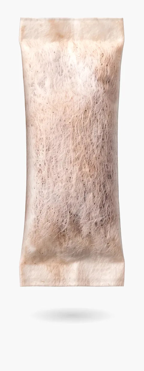 Een WAVE-pouch, lichtbruin door de functionele paddenstoelenmix erin